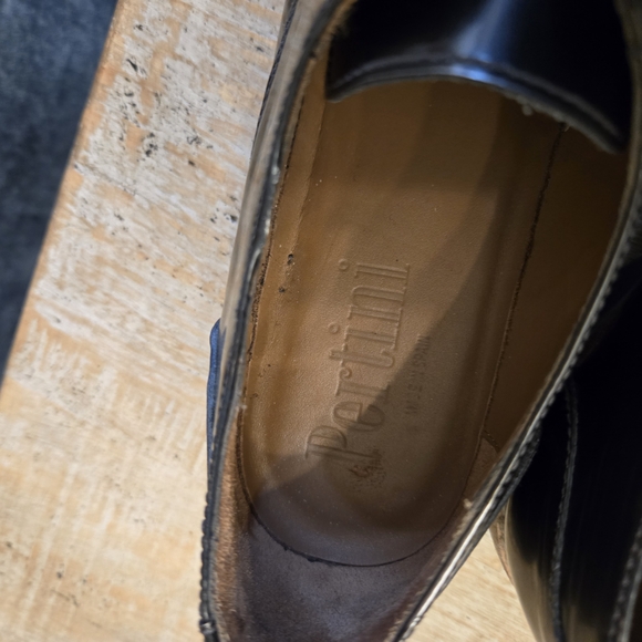 Stylish Black Leather Brogues